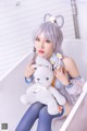 TouTiao 2017-09-14: Model Please (欣欣) (25 photos)